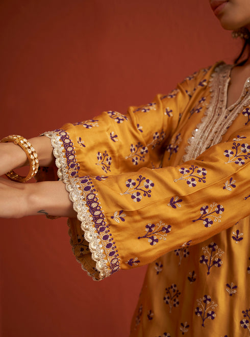 Mahiya Set With Dupatta